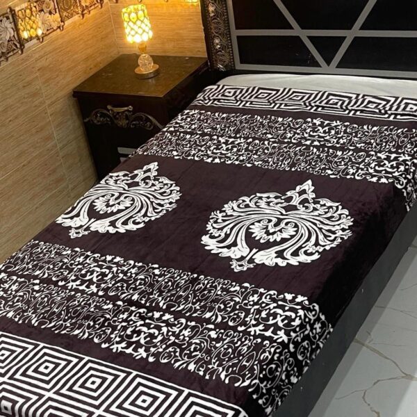 Luxury Soft Fleece Single AC Blanket for Cozy Comfort 2025