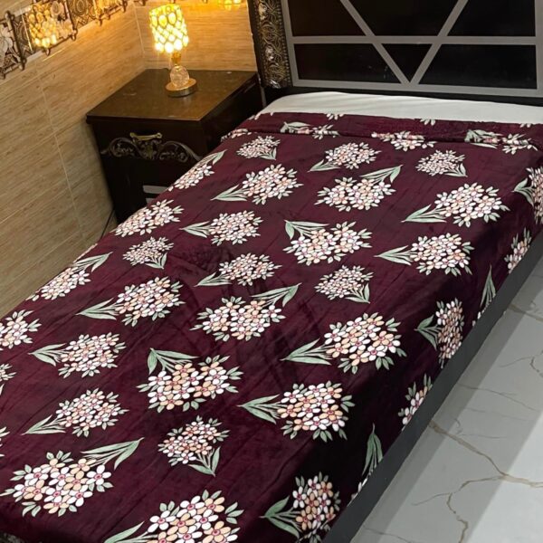 Luxury Soft Fleece Single AC Blanket for Cozy Comfort 2025