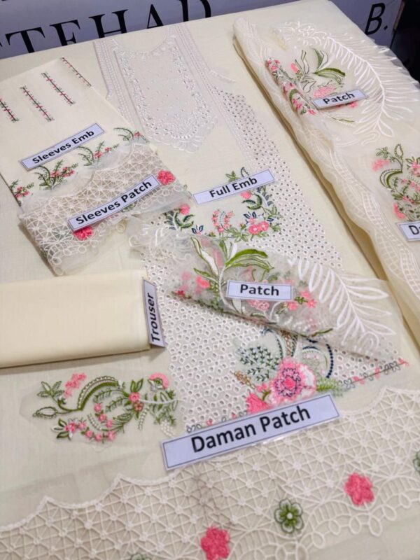 Chikankari Embroidered 3PC Lawn Suit CE01