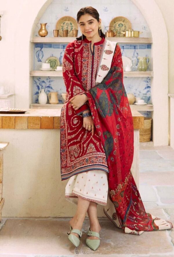 Most Demanding Zara Shahjahan Luxury Embroidered Collection