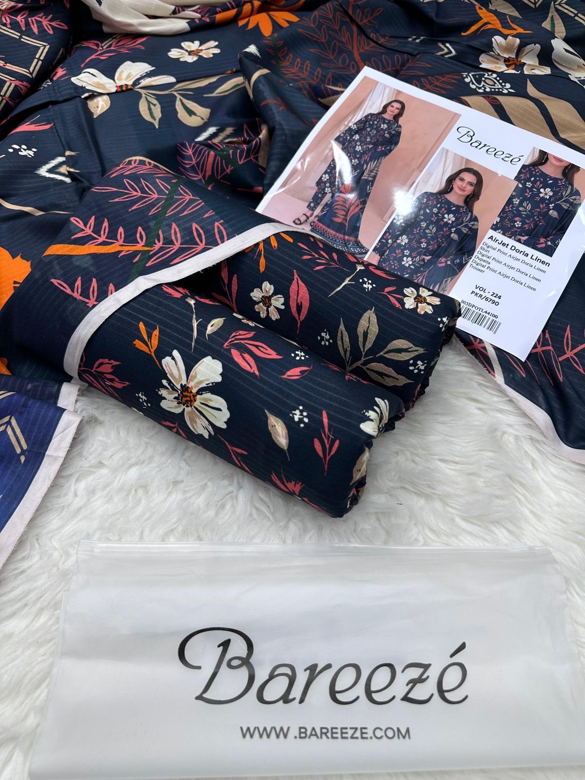 Bareeze Airjet Doria Linen Digital Print 3PC – Allover Volume W191
