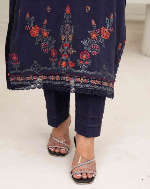 Sitara Studio Unstitched khaddar 3pc arty suit