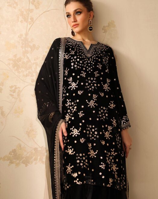 Baroque Luxury Velvet 3PC Suit | Heavy Embroidery | Chiffon Dupatta