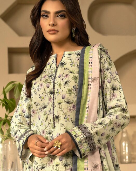 Motifz Unstitched Khaddar 3pc Digital printed suit
