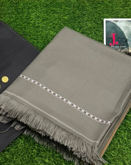 Soft Velvet Fleece King Size Bedsheet – Winter 2025 Print Collection