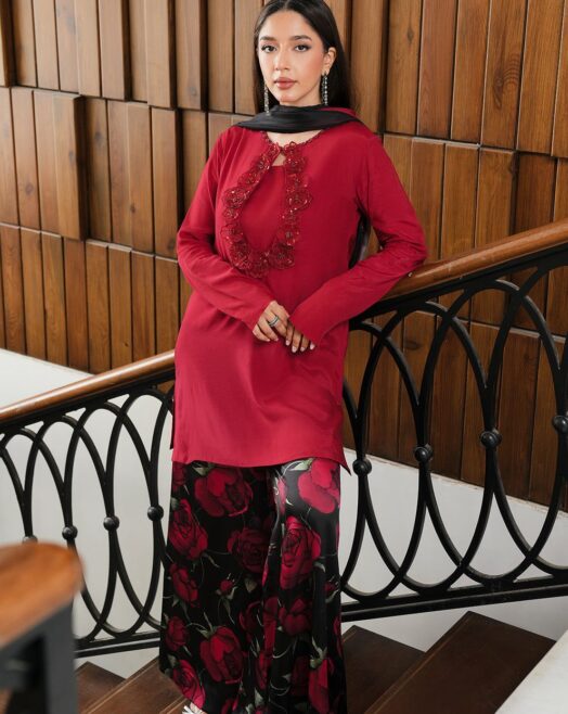 Lulusar Luxury Rawsilk Embroidered 3PC Set with Digital Printed Silk Dupatta