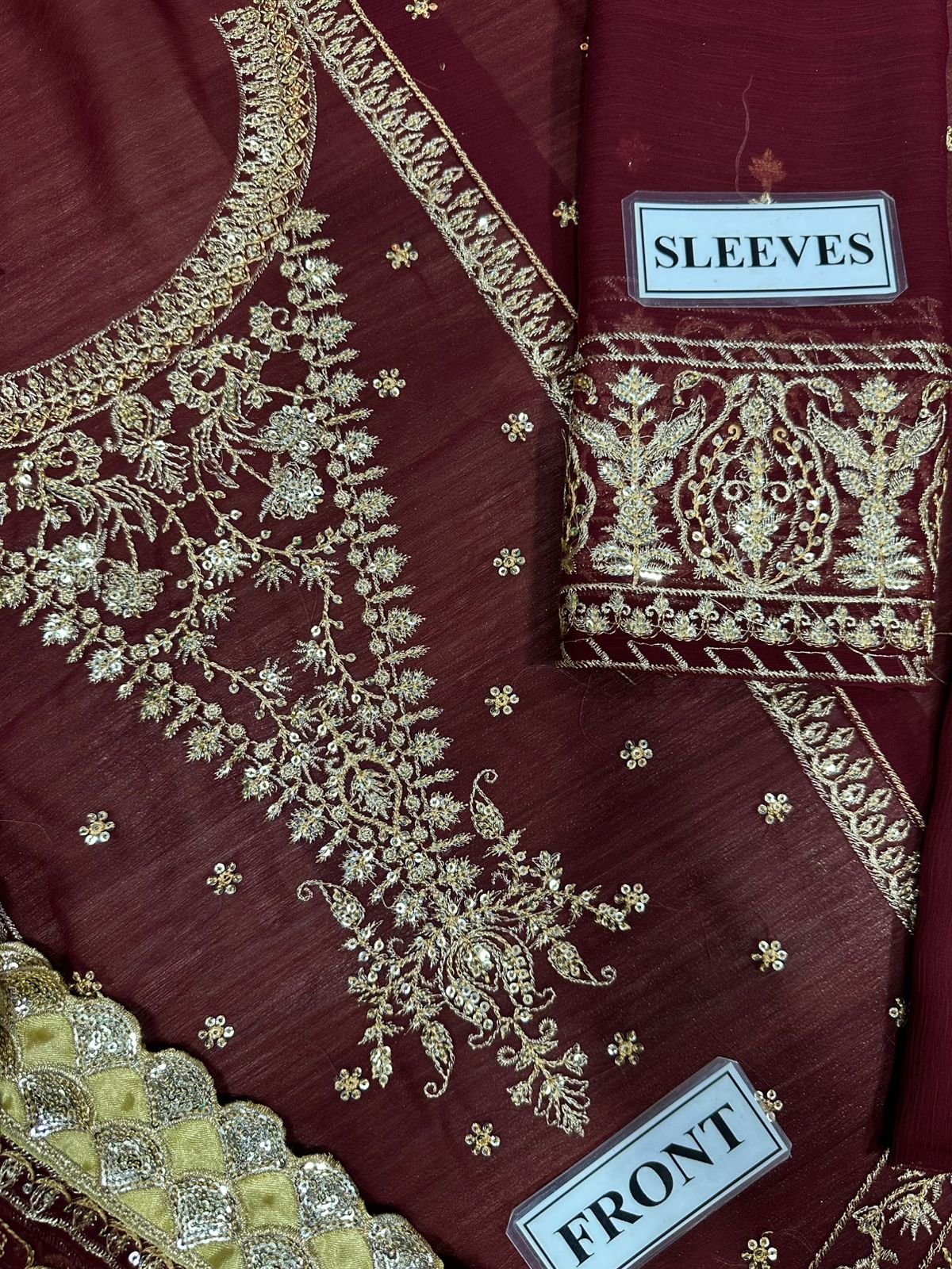 Asim Jofa Wedding Chiffon Embroidered 3PC Suit – Sequence & Thread Work