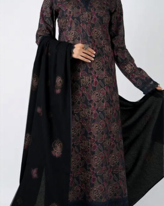 Embroidered Lawn 3 Piece Suit