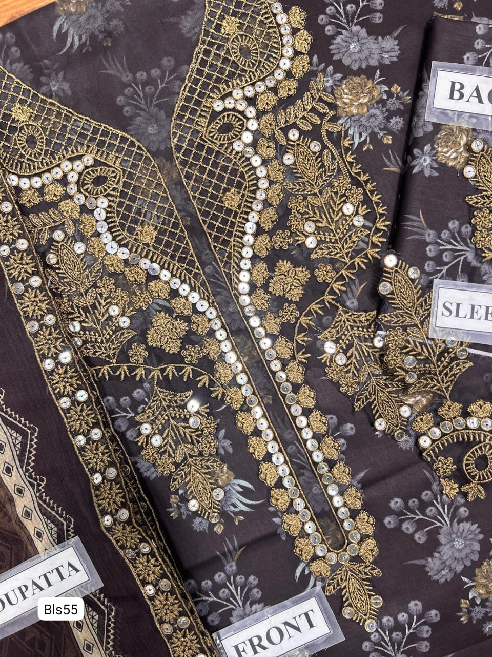 3 Piece Embroidered Digital Printed Lawn Suit