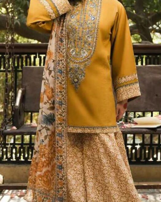 Full heavy embroidered lawn 3 piece suit