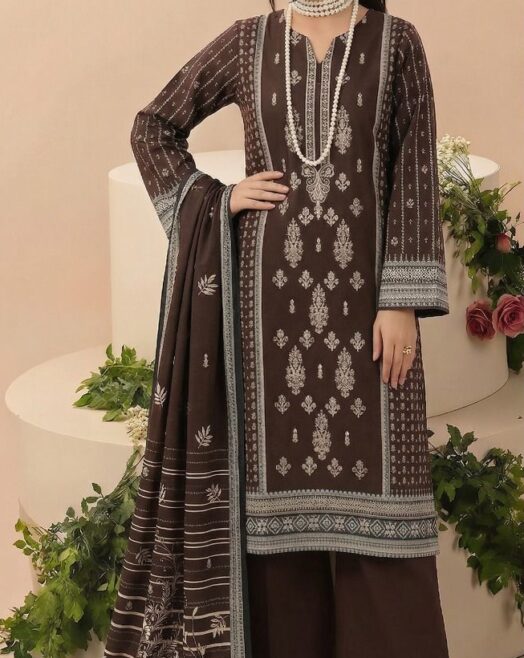 Embroidered Lawn 3 Piece Suit