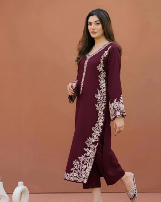 Embroidered Lawn 2 Piece Suit