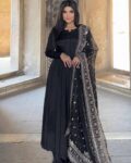 Elegant Stitched 3-Piece Georgette Frock Suit with Heavy Embroidered Organza Dupatta