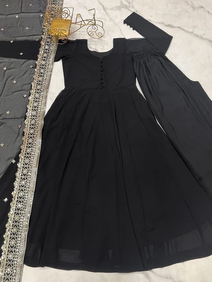 Elegant Stitched 3-Piece Georgette Frock Suit with Heavy Embroidered Organza Dupatta - Image 4
